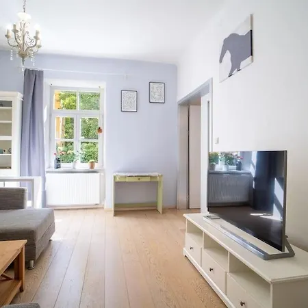 Cozy 2-bedroom 布拉迪斯拉发