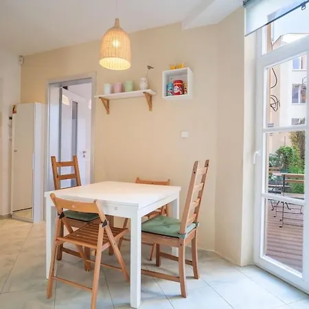 아파트 Cozy 2-bedroom